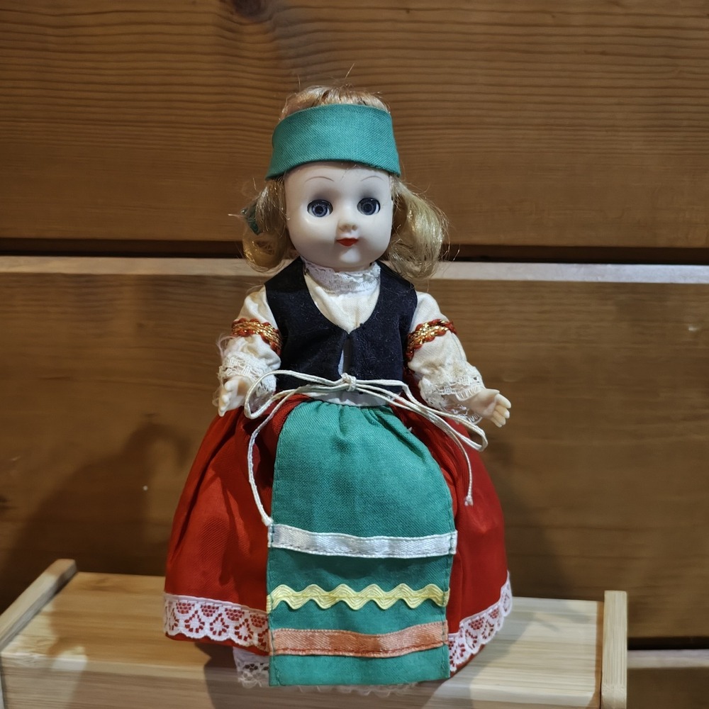 Italy Doll Of All Nations No 136 All Vinyl Jointed Doll Collectible Very Rare